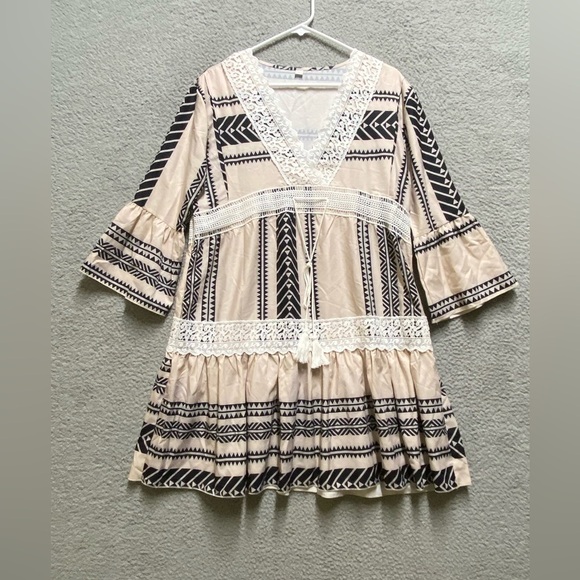 unbranded Dresses & Skirts - Womens Dress Large Pink Black Striped Smocked 3/4 Sleeve Lace